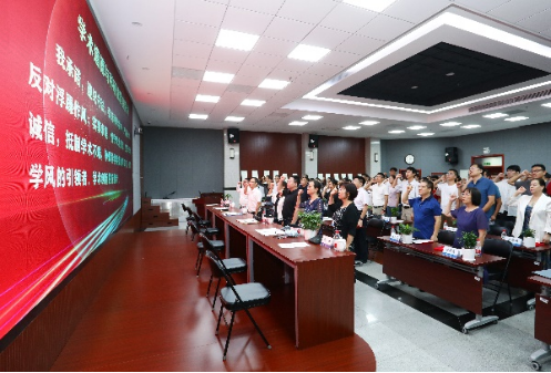 资划所举办研究生新生见面会暨入所第一课活动3.png
