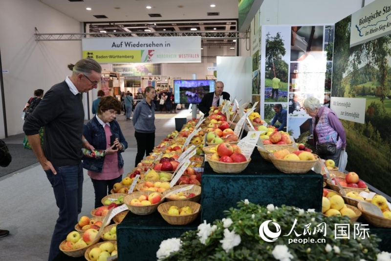 柏林国际绿色周展示可持续农业发展.jpg