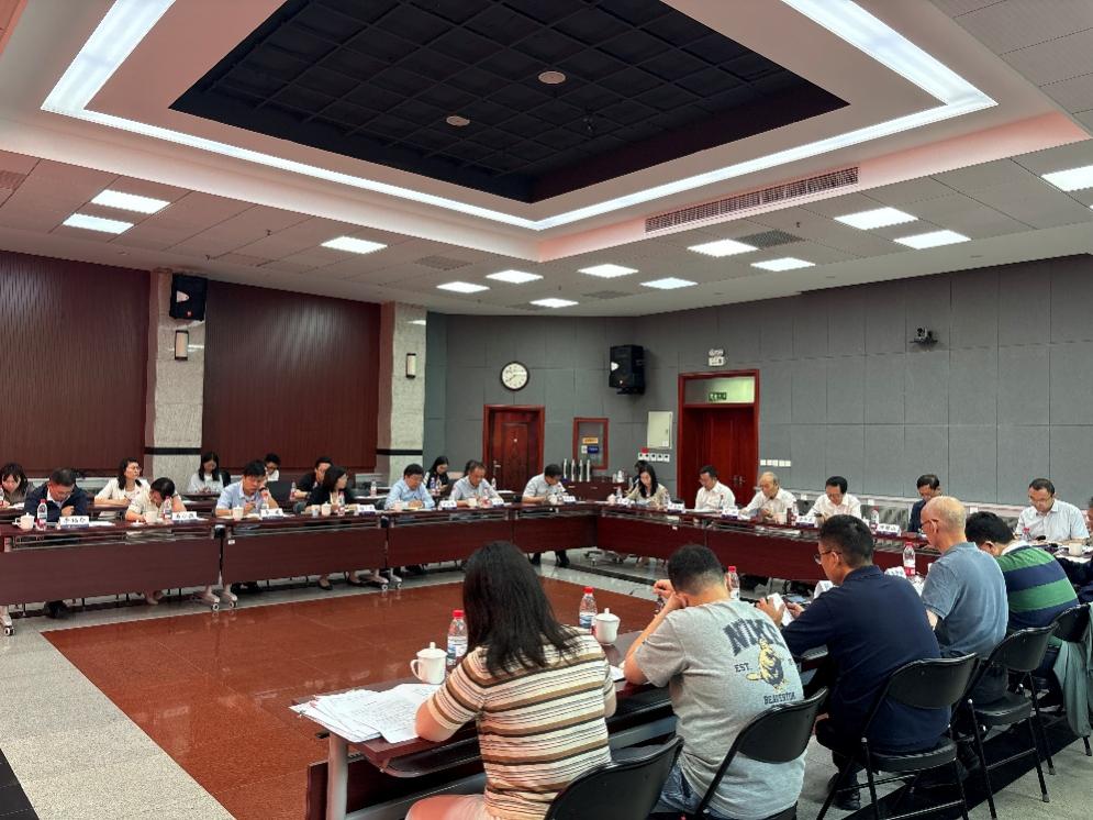 大食物观践行下我国中长期食物消费升级预测与耕地布局优化战略研究项目启动会.png
